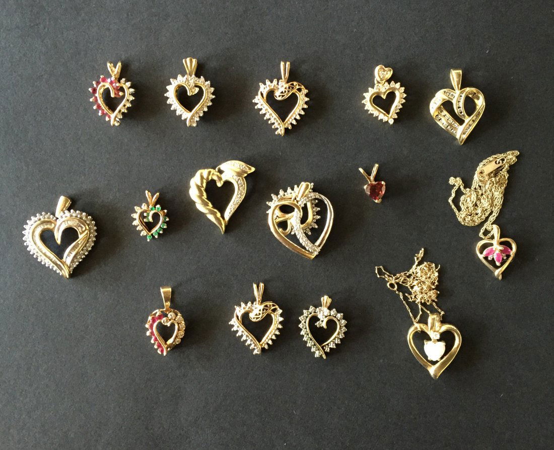 (16) Gold and Diamond Heart Necklaces (1 of 1)