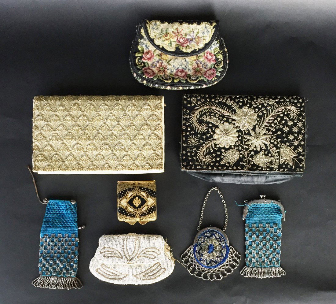 (8) Victorian Coin Purses and Clutches (1 of 1)