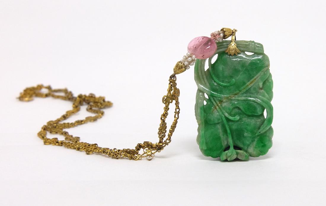 Chinese Jadeite Necklace (1 of 7)