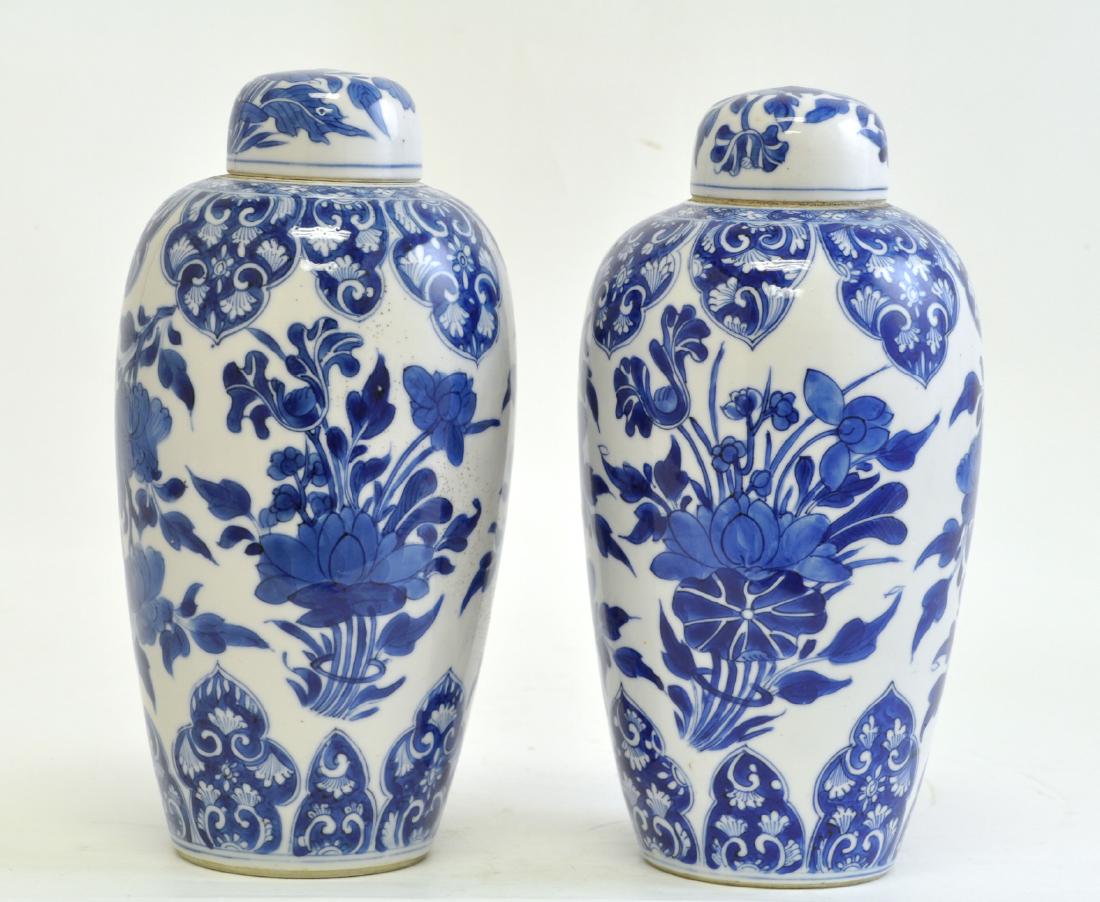 Chinese Pair of Blue-white Lidded Jar (1 of 7)