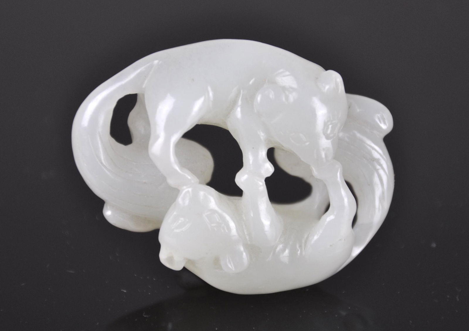 Chinese White Jade Twin Huan (1 of 12)