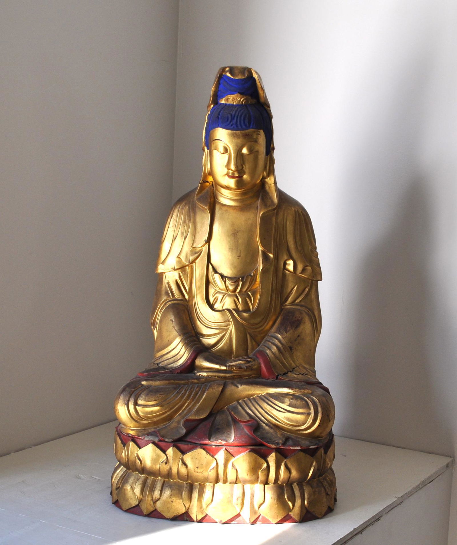 Chinese Extra Large Wooden Buddha 1 (1 of 7)