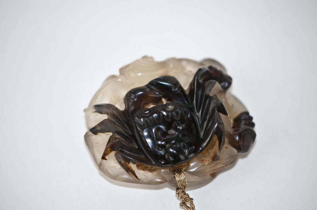 Chinese Carnelian Carving in Crab: 2" (5cm) long. 19th. C.. Good condition.