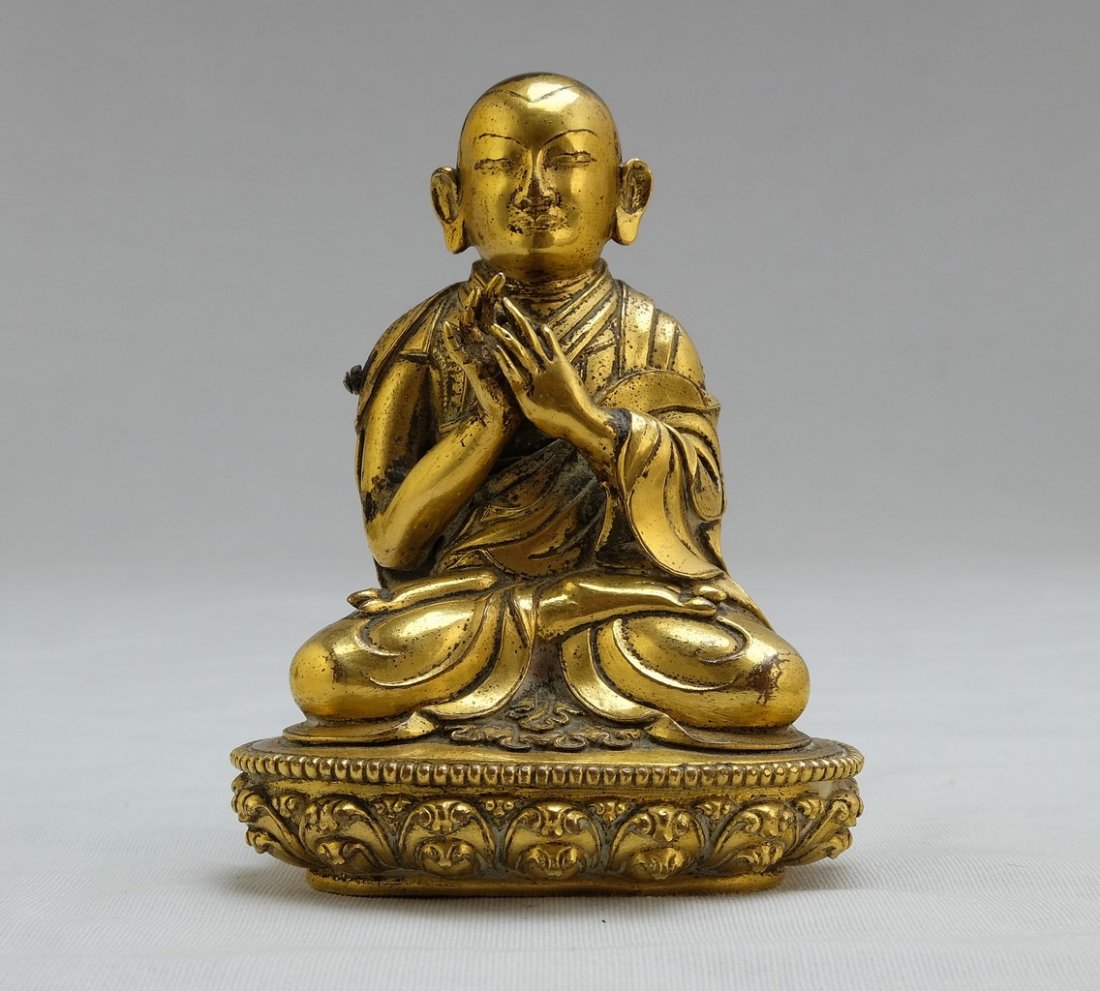 Chinese Gilt Sitting Buddha 2 (1 of 6)