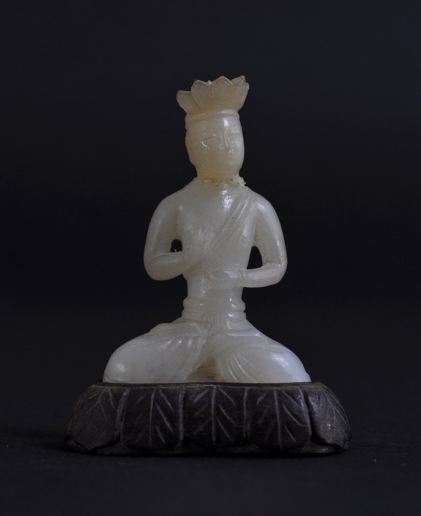 Chinese Small Jade Buddha (1 of 10)