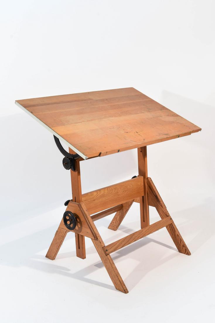 DRAFTING TABLE (1 of 8)