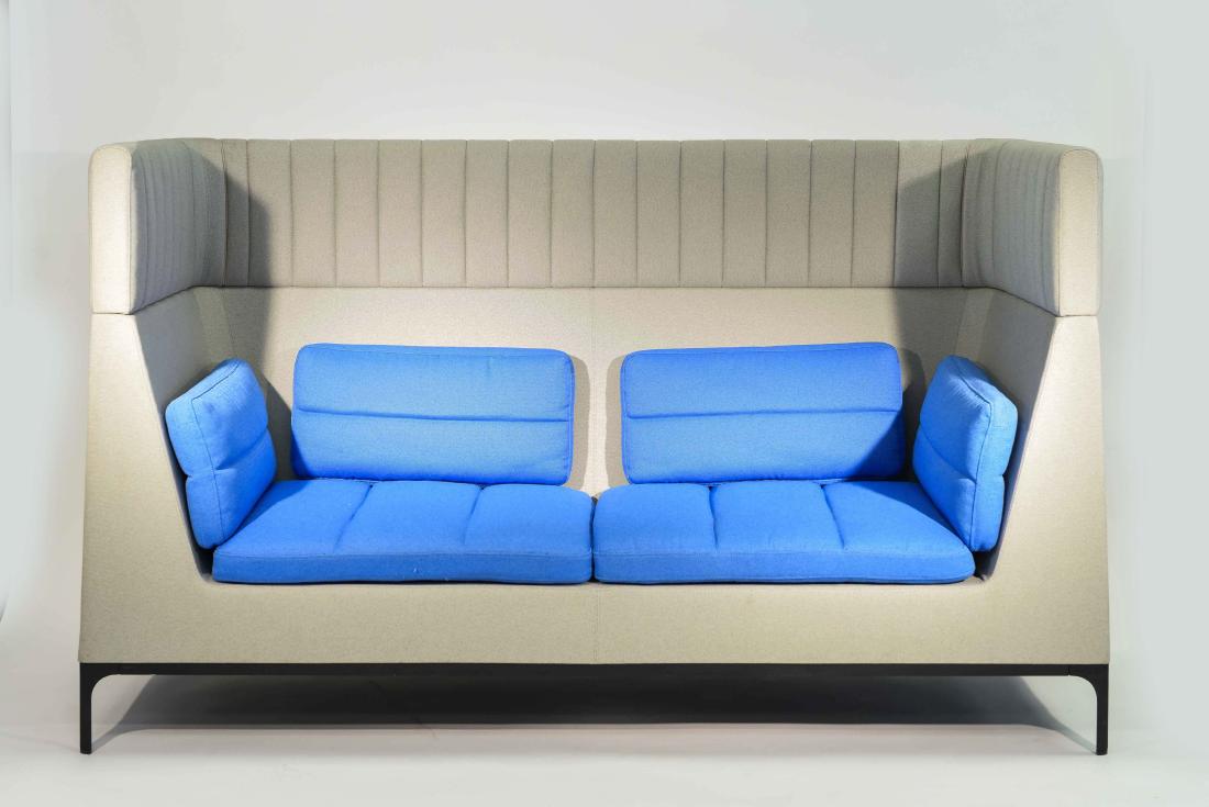 ALLERMUIR TALL BACK UPHOLSTERED SOFA (1 of 9)