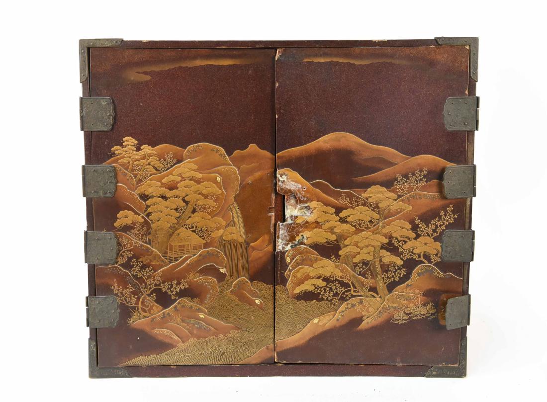 ANTIQUE JAPANESE LACQUER CABINET (1 of 9)