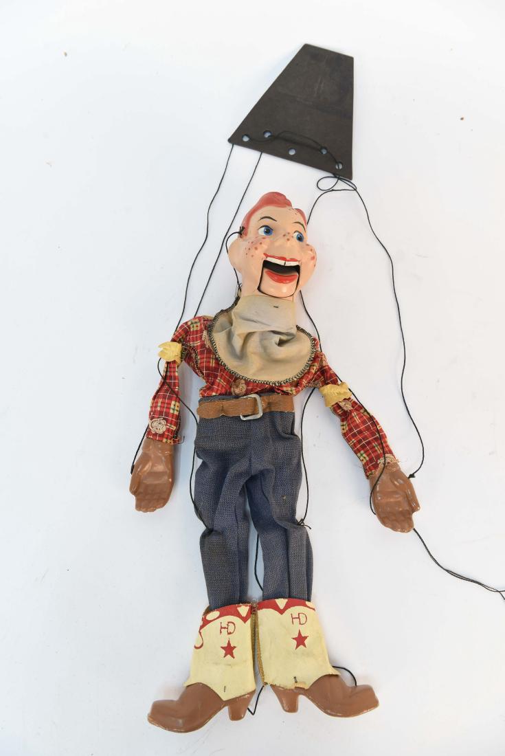 1940'S HOWDY DOODY DOLL (1 of 8)