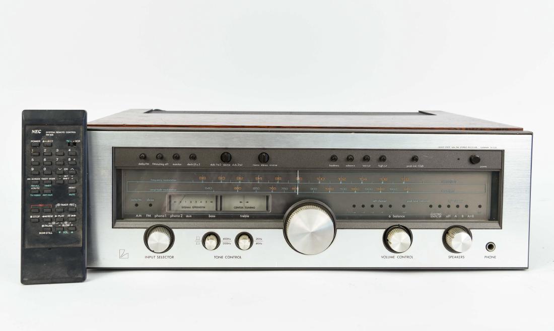 LUXMAN R-1120 STEREO RECEIVER (1 of 10)