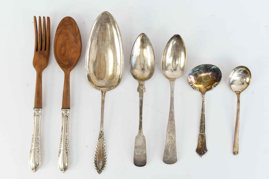 GROUPING OF MISCELLANEOUS SILVER SERVING PIECES (1 of 10)