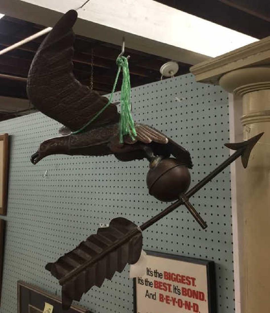 VINTAGE EAGLE WEATHERVANE (1 of 6)