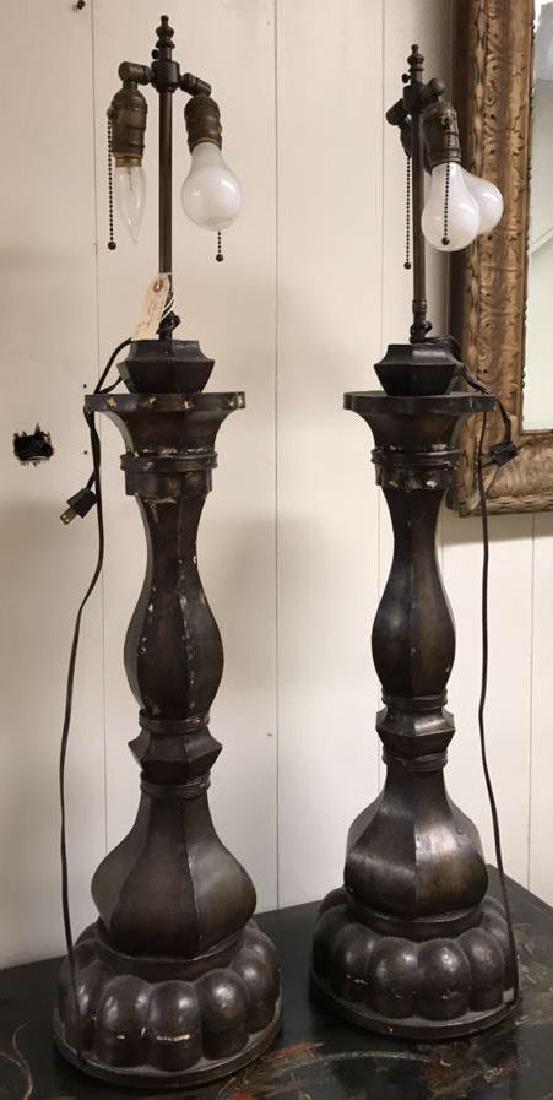PAIR OF DECORATIVE METAL LAMPS (1 of 7)
