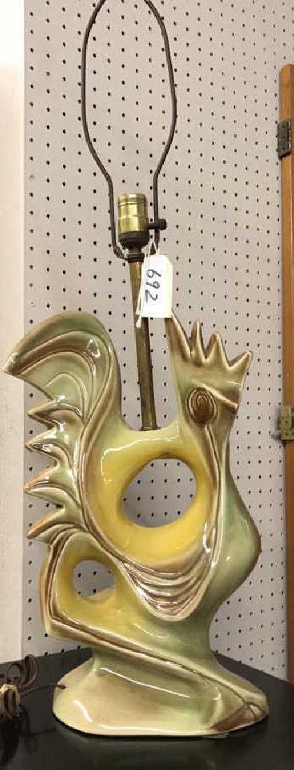 MID CENTURY CERAMIC ROOSTER LAMP (1 of 6)