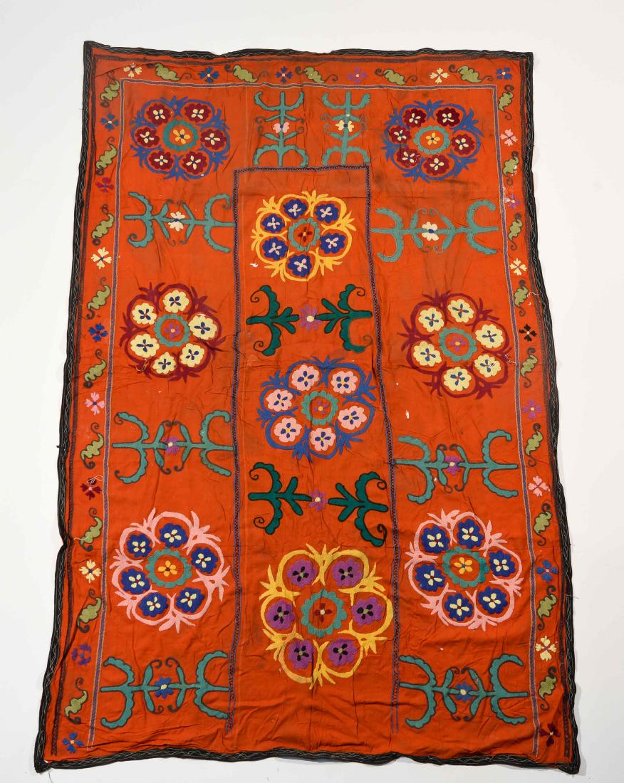 EMBROIDERED SILK PRAYER SUZANI (1 of 10)