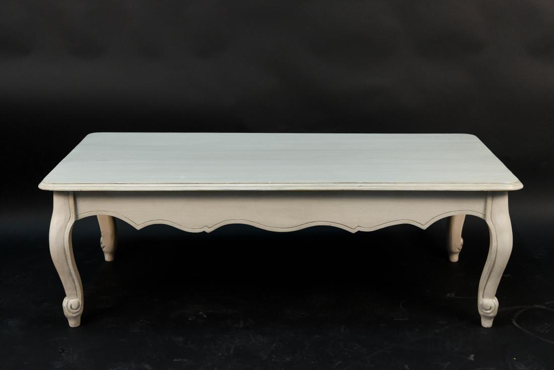WHITE PAINTED FRENCH STYLE WOODEN COFFEE TABLE (1 of 9)