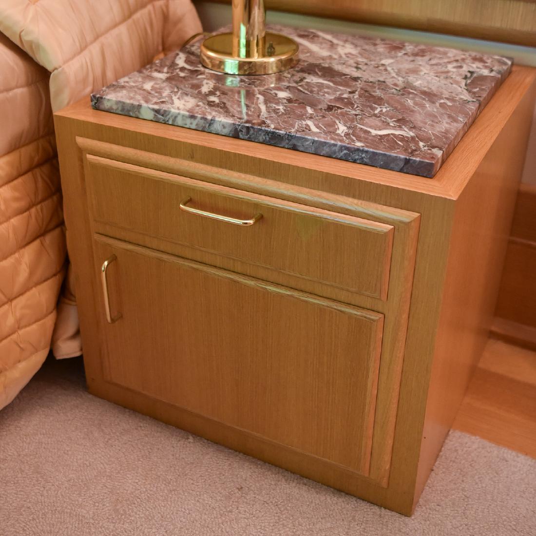 WARREN PLATNER PAIR OF MARBLE & OAK NIGHT STANDS (1 of 3)