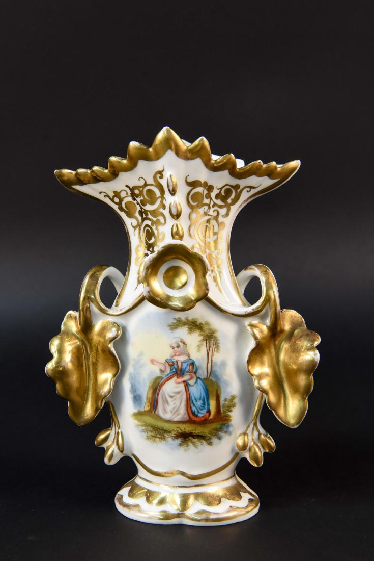 FRENCH OLD PARIS WARE PORCELAIN VASE (1 of 7)