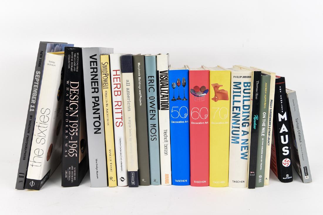 GROUPING OF ART AND DESIGN BOOKS (1 of 7)