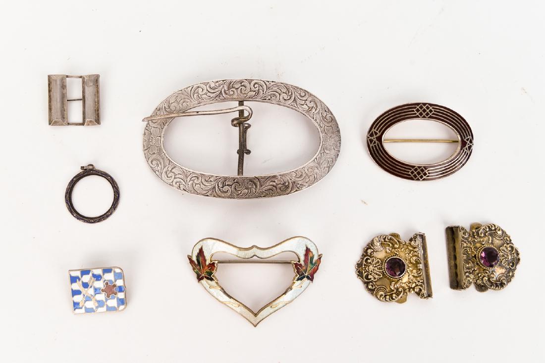 GROUPING OF ANTIQUE AND ENAMEL JEWELRY (1 of 7)