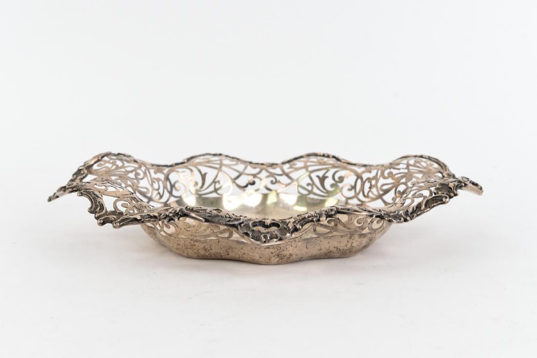 GORHAM STERLING SILVER PIERCED CENTERPIECE BOWL (1 of 9)