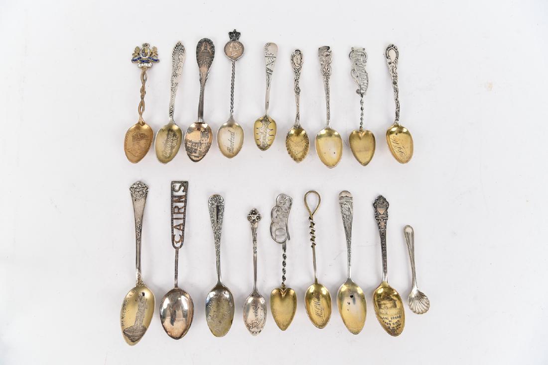 COLLECTION OF GILT SILVER SOUVENIR SPOONS (1 of 10)