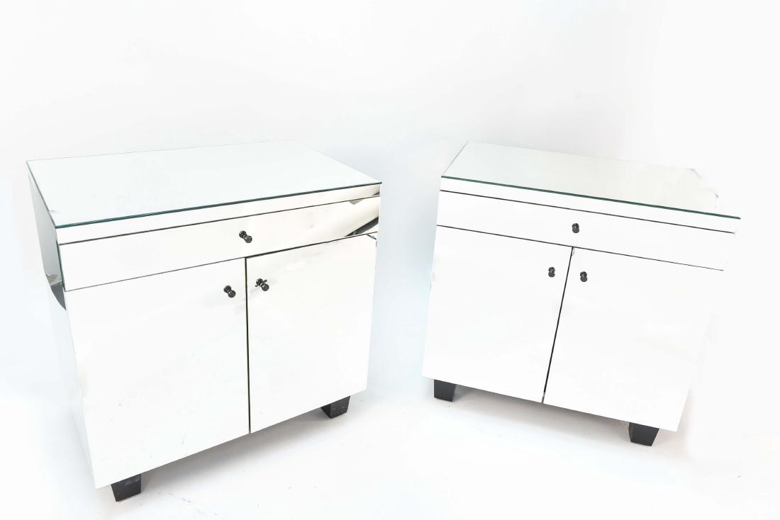 PAIR OF MIRRORED NIGHTSTANDS (1 of 9)