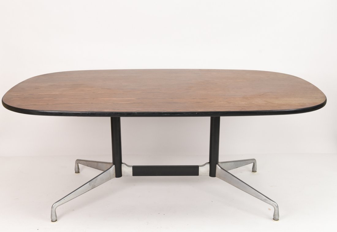 HERMAN MILLER EAMES ALUMINUM GROUP TABLE (1 of 9)