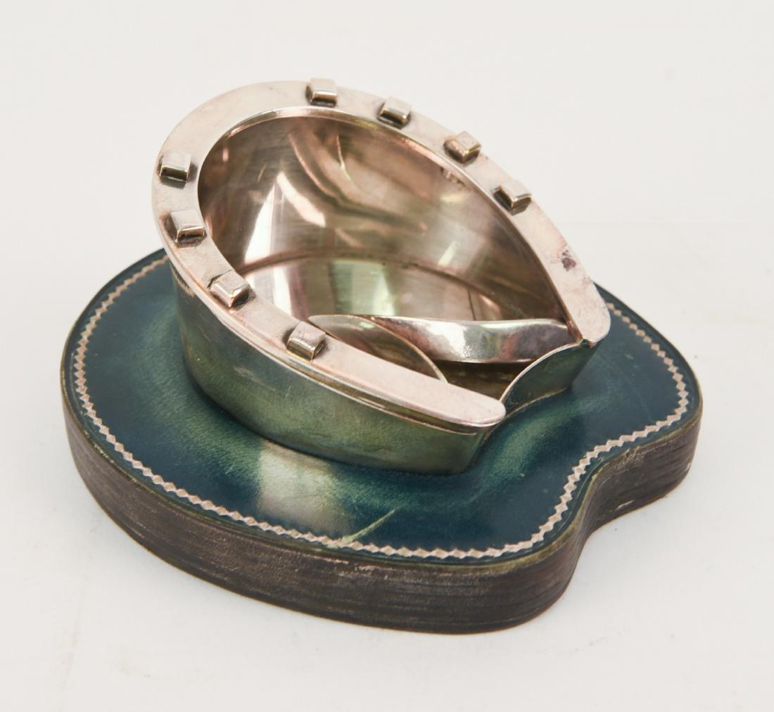 HERMES HORSESHOE ASHTRAY (1 of 5)