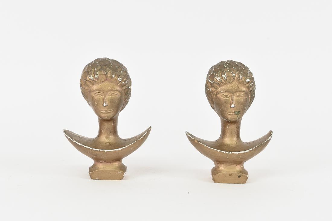 PAIR OF FIGURAL BUST CURTAIN TIEBACKS (1 of 7)