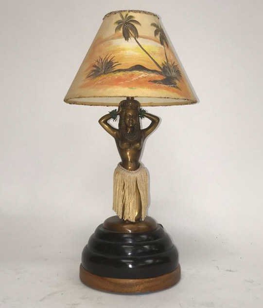 HULA LAMP (1 of 7)