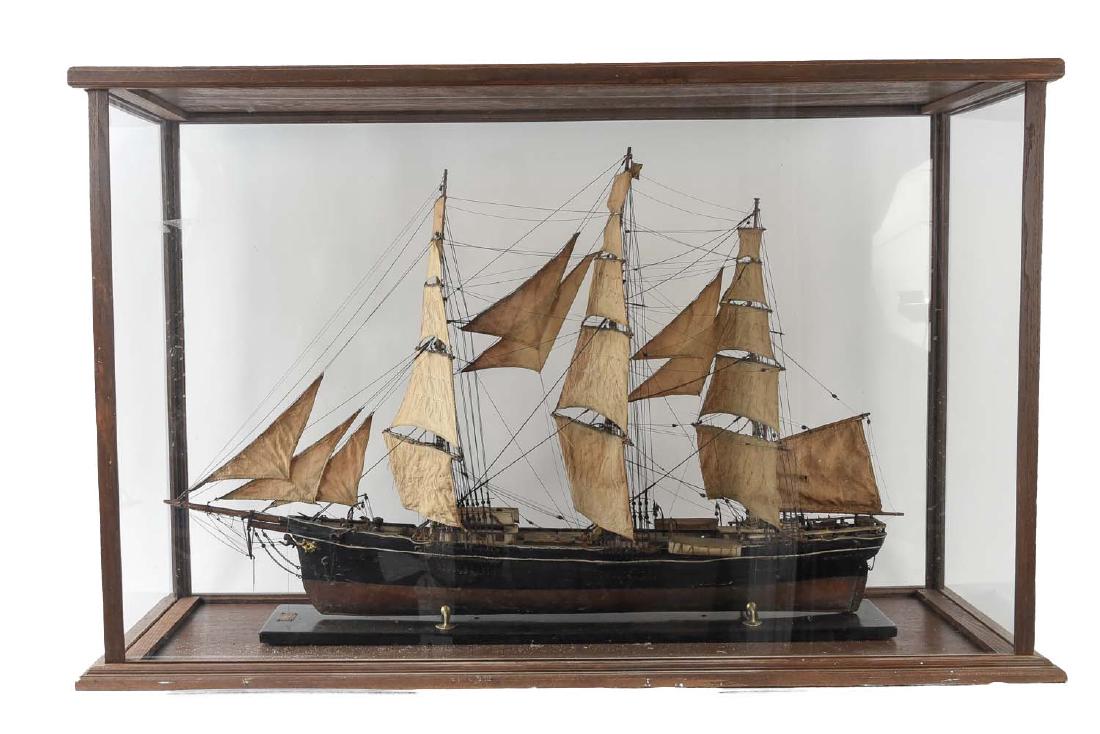 ANTIQUE MODEL CLIPPER SHIP (1 of 10)