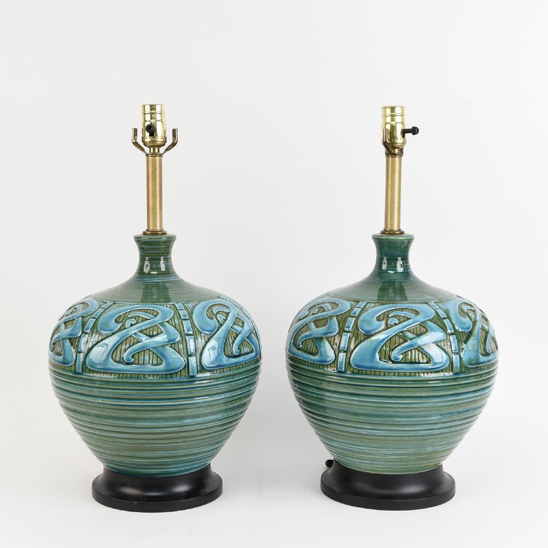 PAIR OF MID-CENTURY CERAMIC LAMPS (1 of 10)