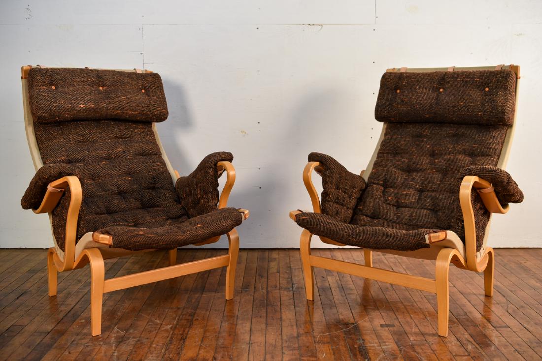 PAIR OF BRUNO MATHSSON PERNILLA DUX LOUNGE CHAIRS (1 of 11)
