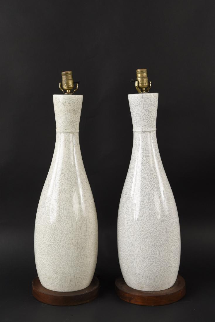 PAIR OF MID-CENTURY CERAMIC LAMPS (1 of 10)