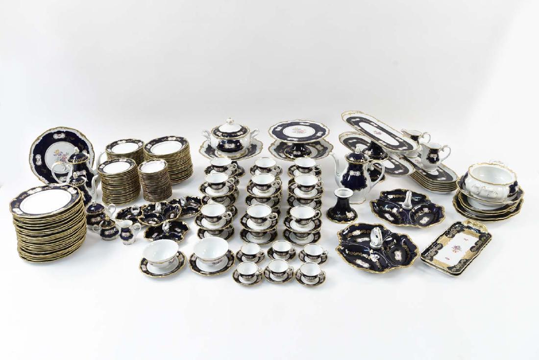 REICHENBACH GERMAN PORCELAIN SERVICE (1 of 11)