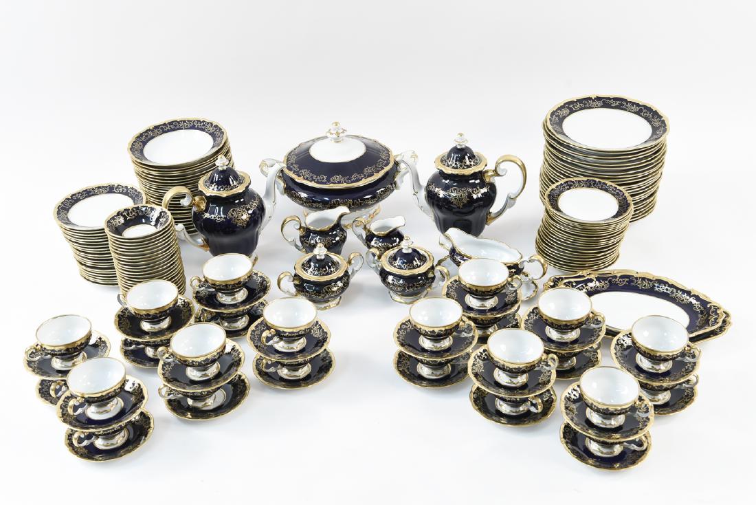 WEIMAR GERMAN PORCELAIN SERVICE (1 of 10)