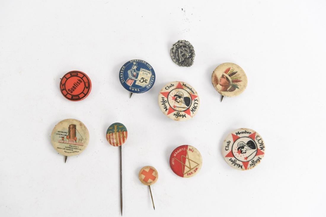 VINTAGE COLLECTABLE PIN BACK BUTTONS (1 of 6)