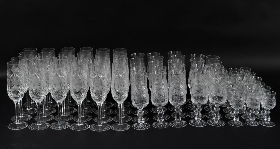 GROUPING OF CUT CRYSTAL STEMWARE (1 of 10)
