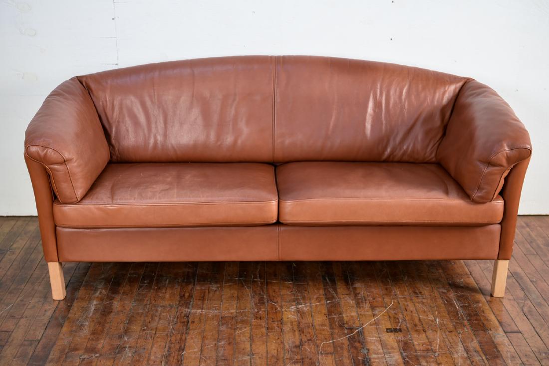 MOGENS HANSEN MODEL 35 INDIAN RED LEATHER SOFA (1 of 12)