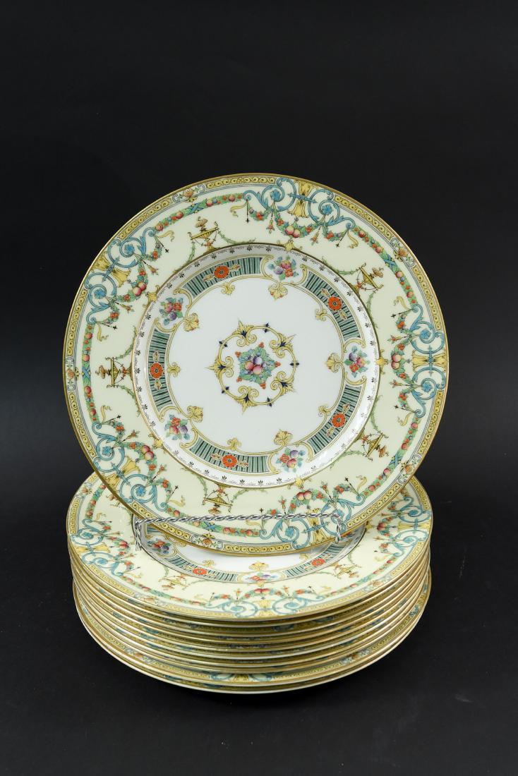 SET OF (11) OF ROYAL DOULTON DINNER PLATES (1 of 8)