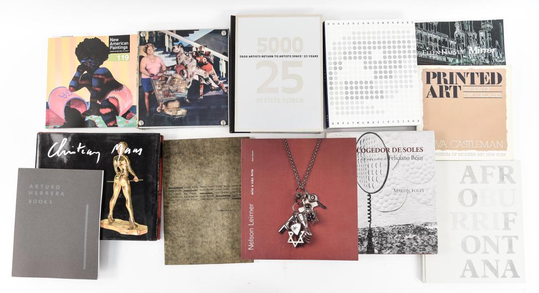 MODERN & CONTEMPORARY ART BOOKS (1 of 8)