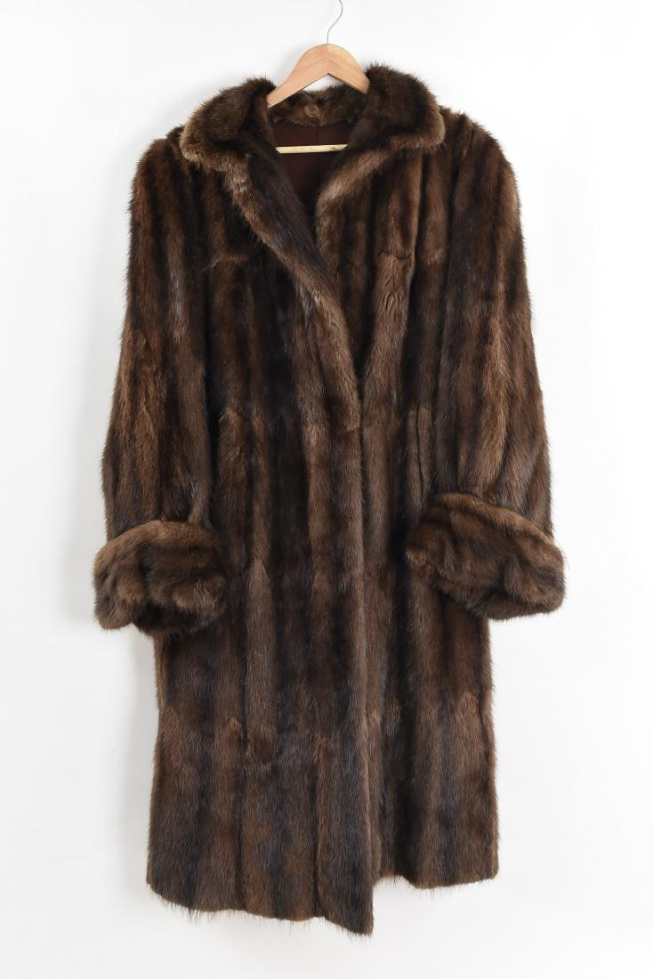 FULL LENGTH FUR COAT (1 of 8)
