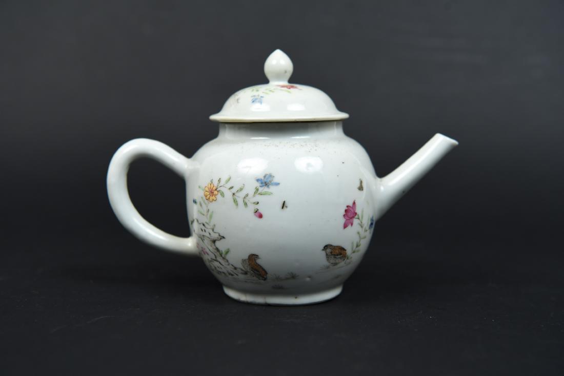 CHINESE EXPORT TEAPOT C. 1780 (1 of 7)