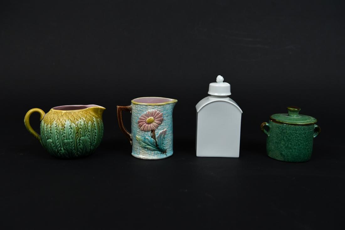 PORCELAIN GROUPING INCL. MAJOLICA CREAMER C. 1890 (1 of 12)