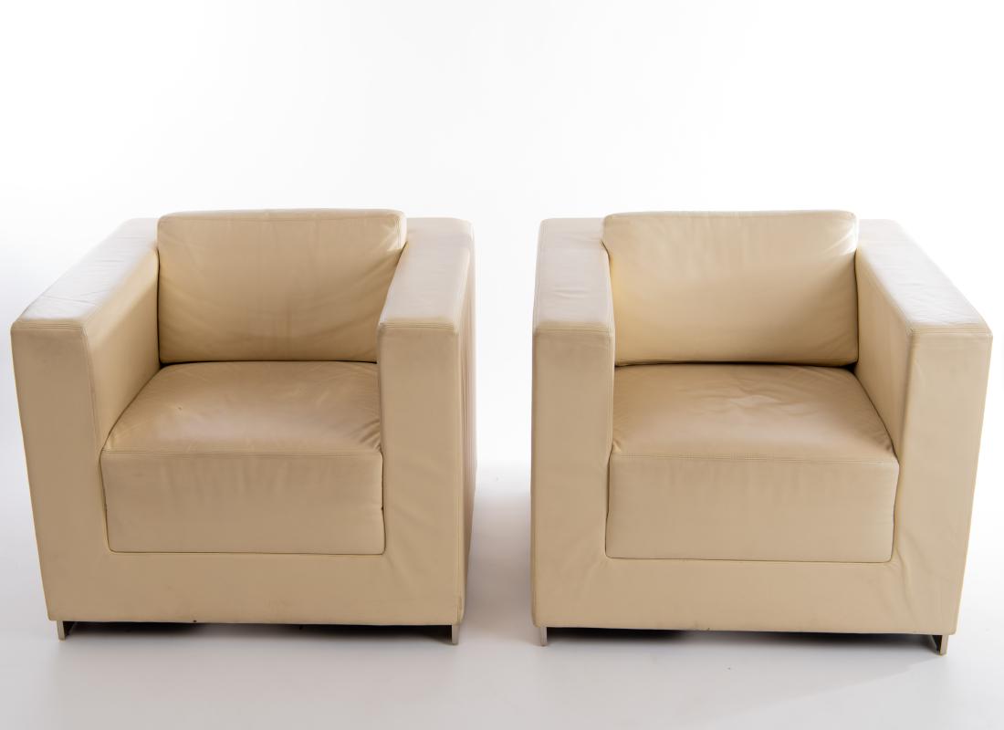 PAIR OF BERNHARDT OFF-WHITE LEATHER LOUNGE CHAIRS (1 of 15)