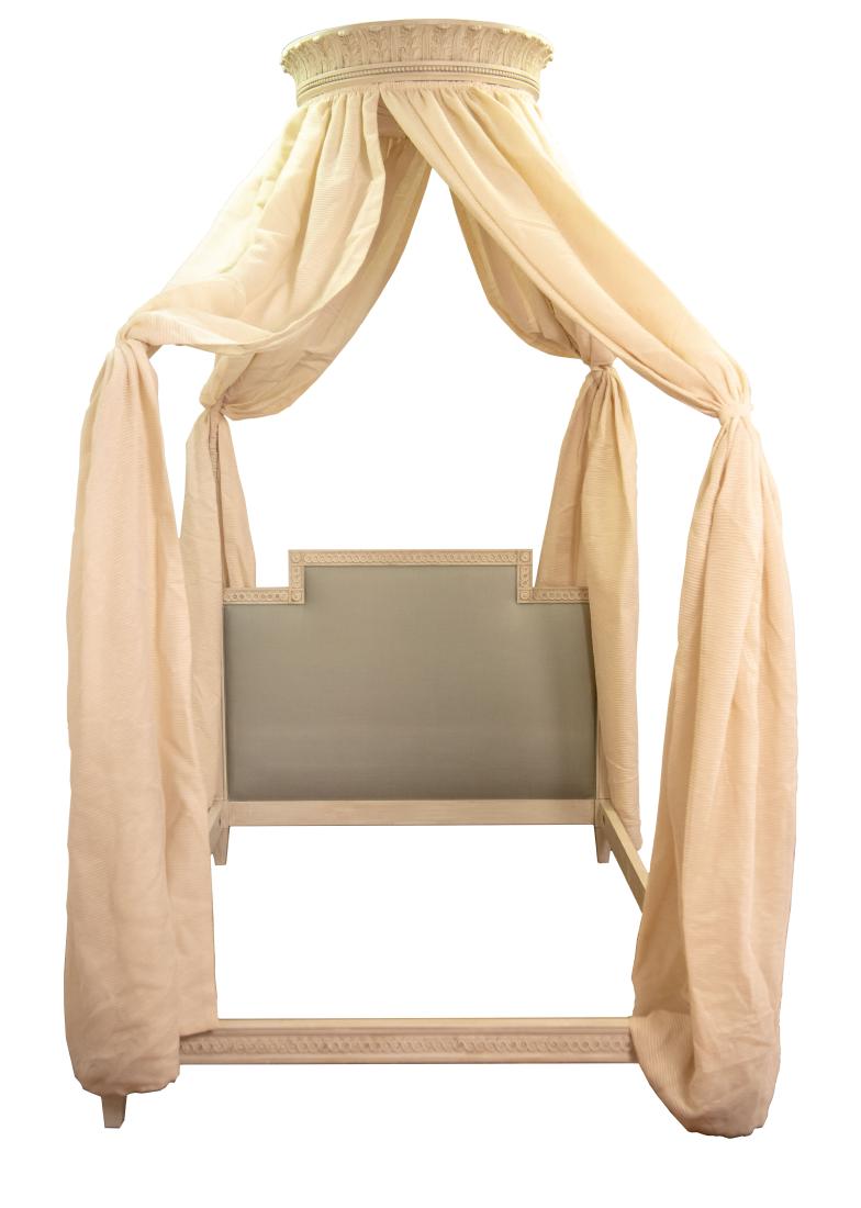 CUSTOM BUNNY WILLIAMS 4-POSTER BED (1 of 20)