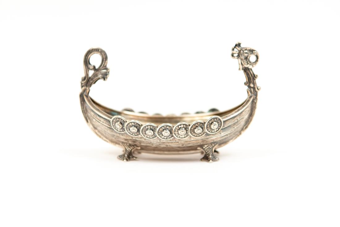 H. MOLLER VIKING SHIP BOWL (1 of 12)