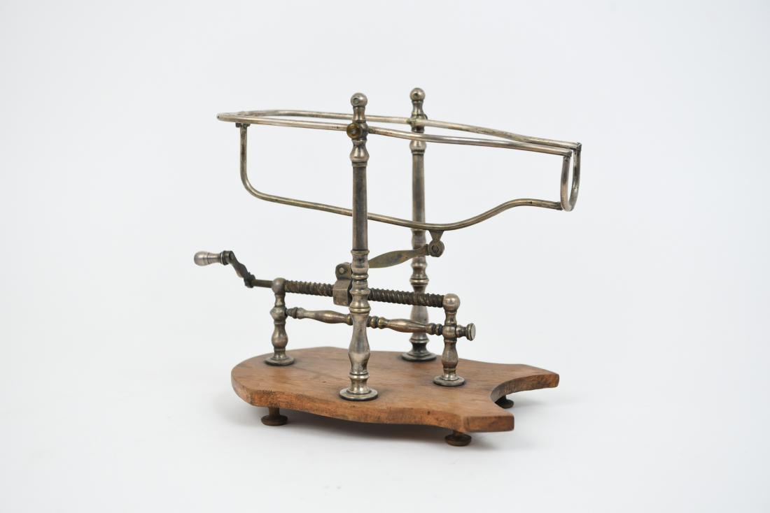 FRENCH WINE CRANK: Dimensions: H 9.75" x W 10.25" x D 6.25" Condition: Light finish wear consistent with age and use.