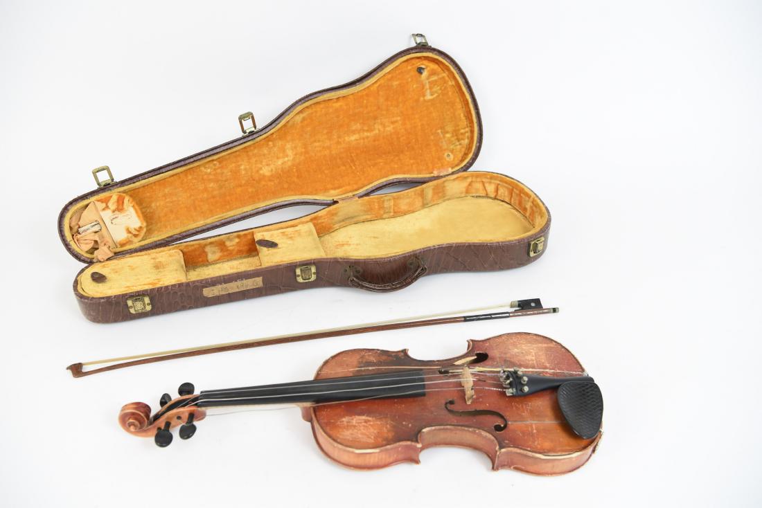 BAUSCH VIOLIN (1 of 11)